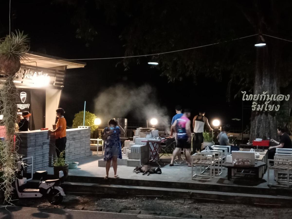 ไทยกันเอง ริมโขง Apartment Chiang Khan Exterior foto