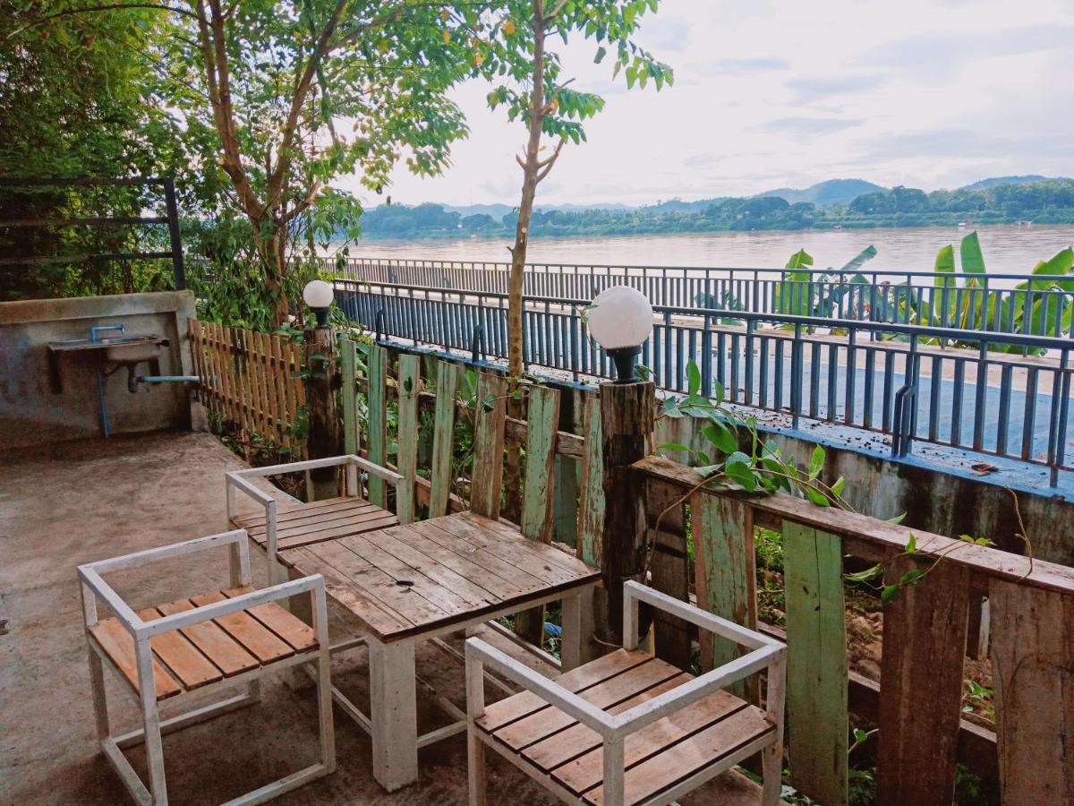 ไทยกันเอง ริมโขง Apartment Chiang Khan Exterior foto
