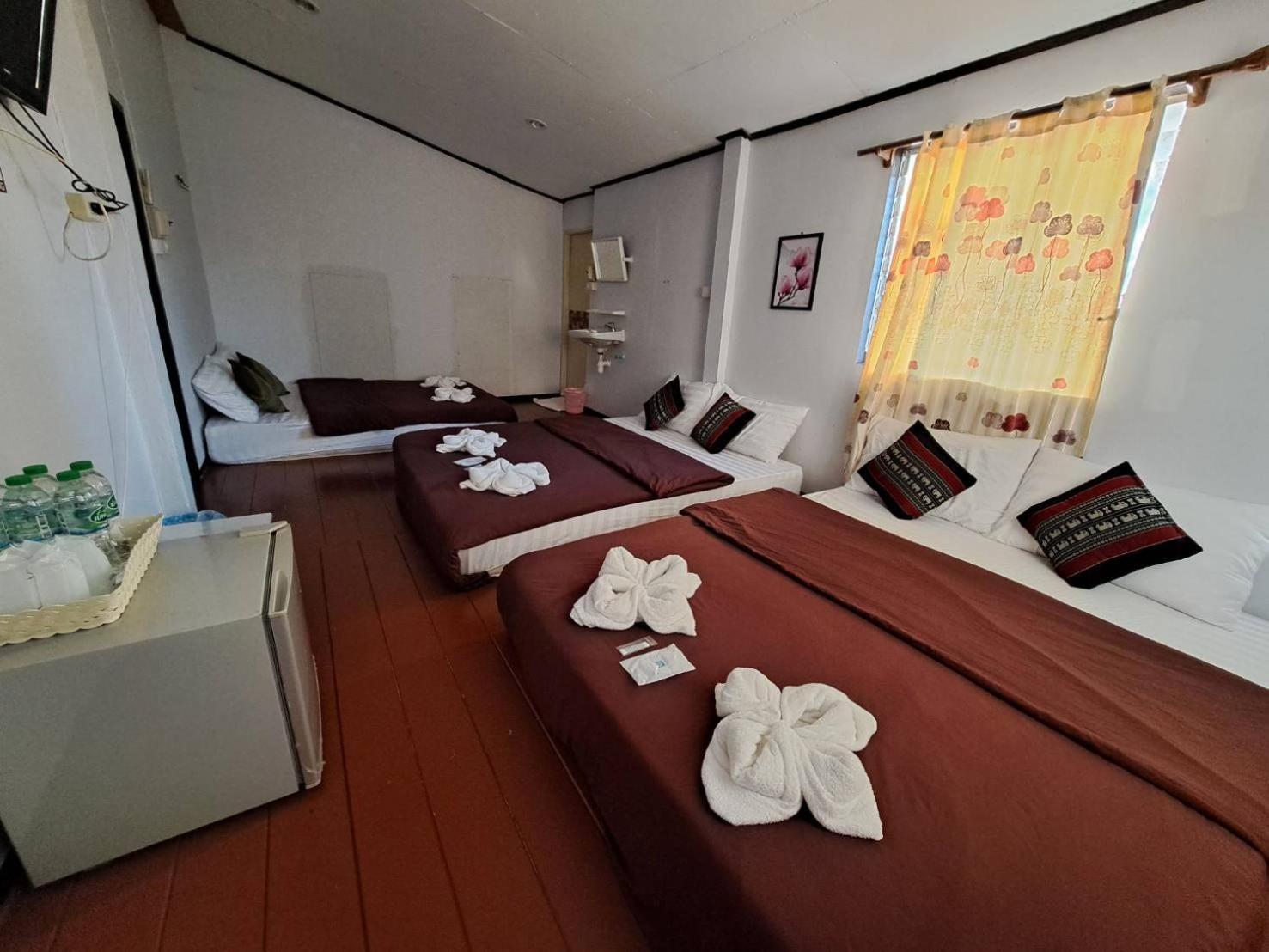 ไทยกันเอง ริมโขง Apartment Chiang Khan Exterior foto